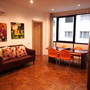 Apartamento de 2 Dormitorios
